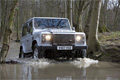 Land Rover      Defender