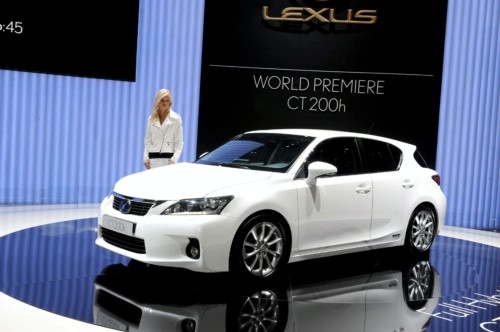       Lexus CT 200h