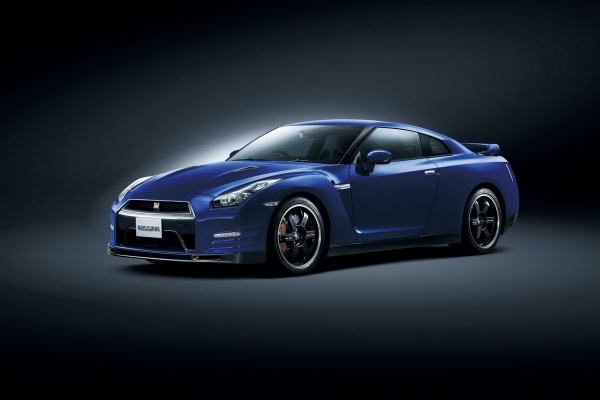 Nissan  - GT-R:   