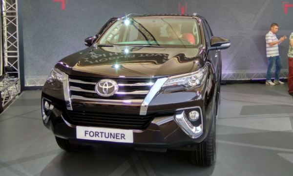 Toyota Fortuner      